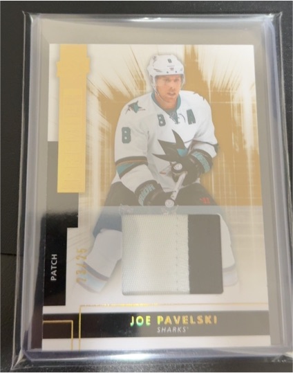 2010-11 Panini Certified Mirror Gold Joe Pavelski Game Used Patch /25 — front