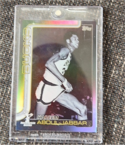 2025-26 Topps #259 Kareem Abdul-Jabbar — front