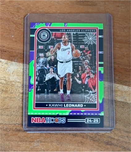 2024-25 Panini Haunted Hoops #194 Kawhi Leonard — front
