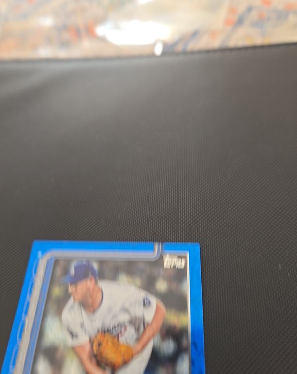 2021 Topps Chrome #157 Walker Buehler — front