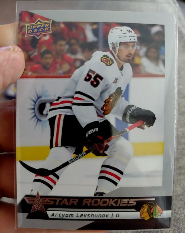 2025-26 Upper Deck Star Rookies #25 Artyom Levshunov — front