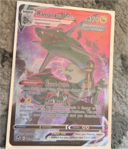 2022 Pokémon TG20/TG30 Rayquaza VMAX Silver Tempest — front