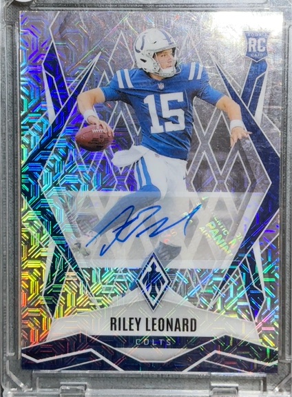 2025 Panini Phoenix #170 Riley Leonard — front
