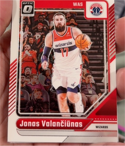 2024-25 Donruss Optic #21 Jonas Valančiūnas — front