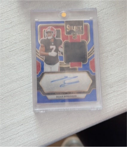2023 Panini Select Rookie Signature Memorabilia Bijan Robinson #RSM-BRO — front