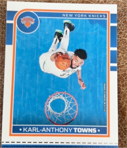 2024-25 Panini NBA Hoops #5 Karl-Anthony Towns — front