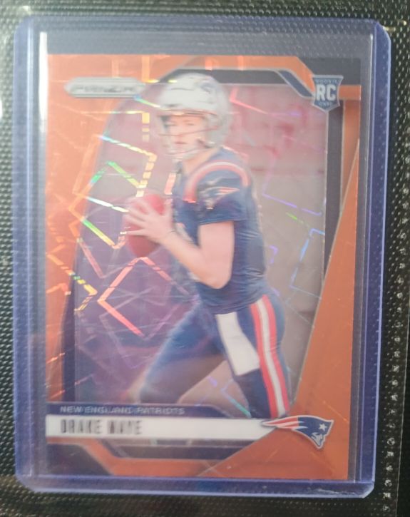 2024 Panini Prizm #329 Drake Maye Orange Lazer Rookie — front