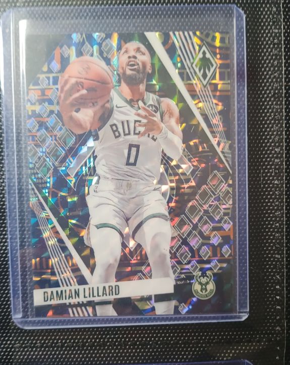 2023-24 Panini Phoenix #79 Damian Lillard — front