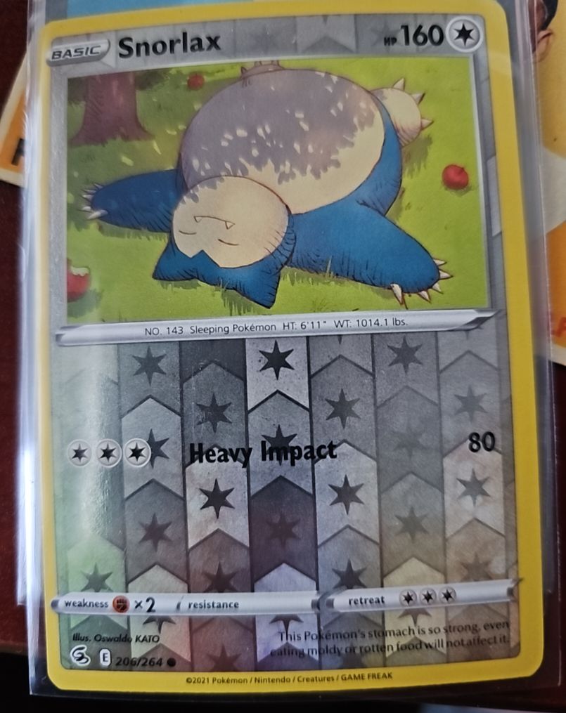 2021 Pokémon TCG Fusion Strike #206 Snorlax — front
