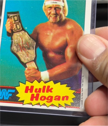 1985 Topps WWF #16 Hulk Hogan — front