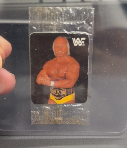 1987 Hostess WWF Hulk Hogan Wrestlemania Sticker — front