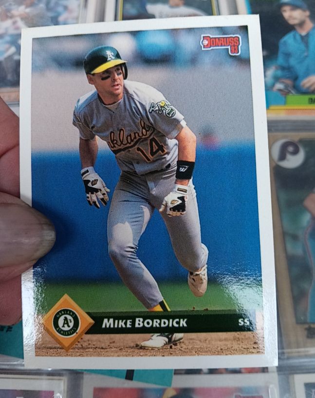 1993 Donruss #83 Mike Bordick — front