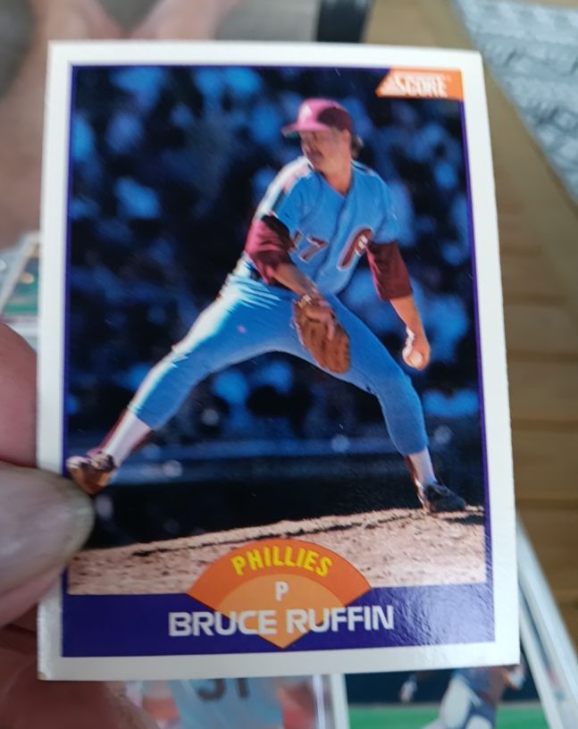 1989 Score #328 Bruce Ruffin — front