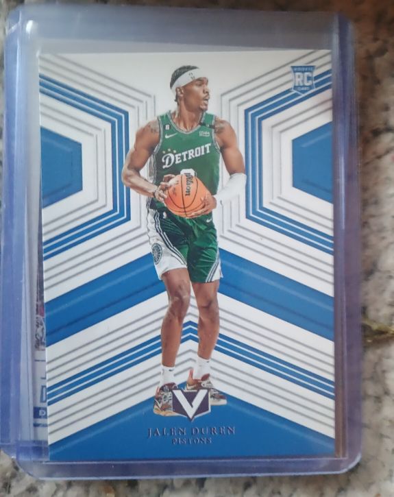 2022-23 Panini Chronicles Vertex #194 Jalen Duren — front