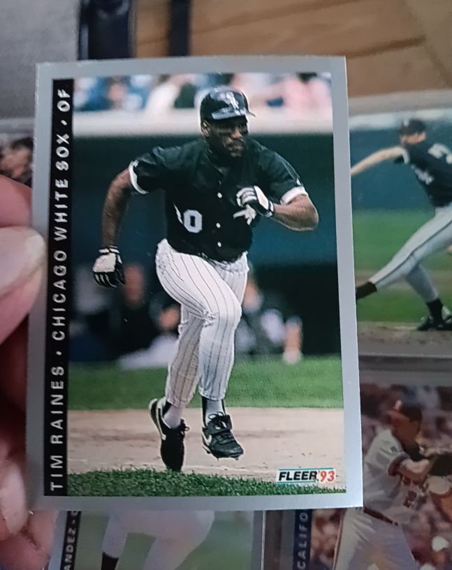 1993 Fleer #209 Tim Raines Chicago White Sox — front