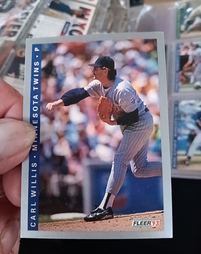 1993 Fleer #275 Carl Willis — front