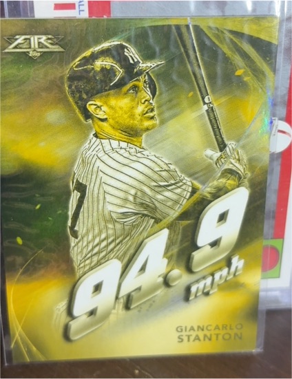 2019 Topps Fire Maximum Velocity #MV-6 Giancarlo Stanton — front