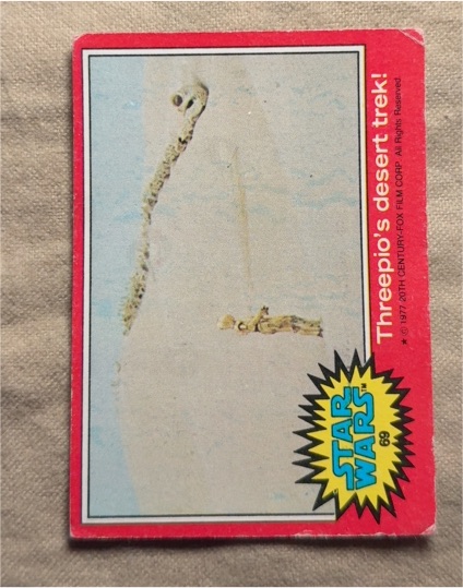 1977 Topps Star Wars #69 Threepio's desert trek! — front