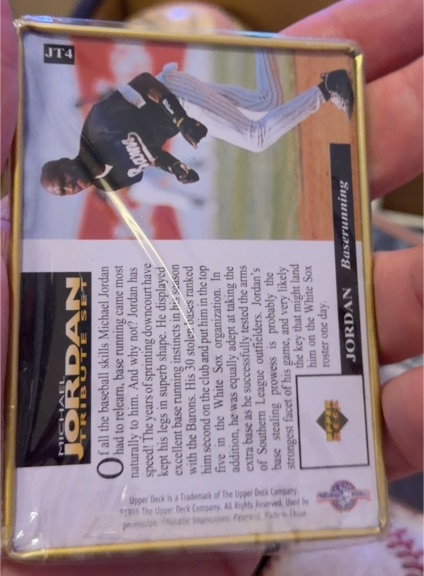 1995 Upper Deck Tribute #JT4 Michael Jordan — front