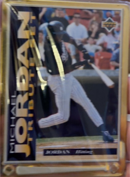 1995 Upper Deck Michael Jordan Tribute #JT3 — front