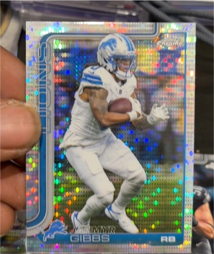 2025 Topps Chrome #101 Jahmyr Gibbs — front