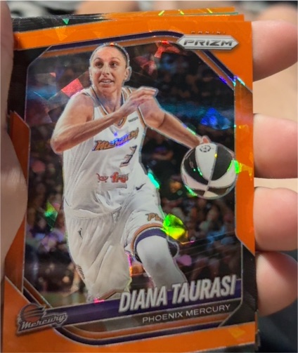 2025 Panini Prizm WNBA #7 Diana Taurasi — front