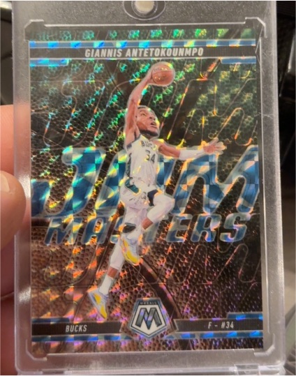 2024-25 Panini Mosaic #14 Giannis Antetokounmpo Jam Masters Silver Mosaic Prizm — front