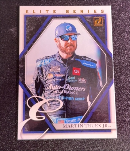 2022 Donruss Racing Elite Series #E12 Martin Truex Jr. — front