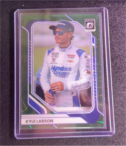 2026 Donruss Optic #18 Kyle Larson — front