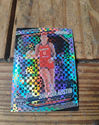 2025 Panini Prizm WNBA #81 Shakira Austin — front