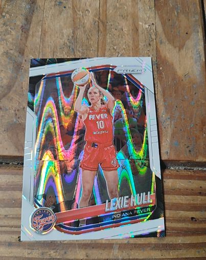 2025 Panini Prizm WNBA #51 Lexie Hull — front