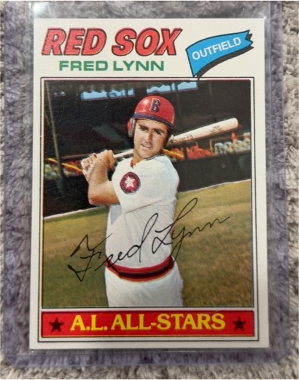 1977 Topps #210 Fred Lynn — front