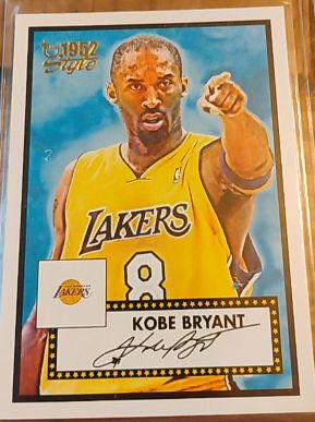 2005-06 Topps 1952 Style #50 Kobe Bryant — front