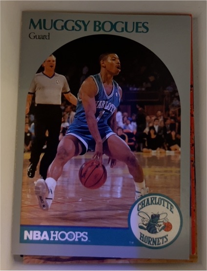 1990-91 NBA Hoops #50 Muggsy Bogues — front