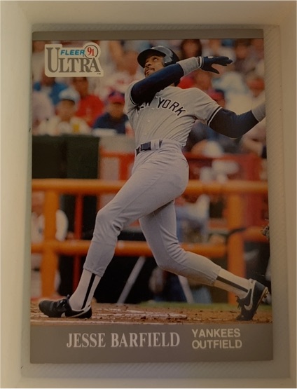 1991 Fleer Ultra #228 Jesse Barfield — front