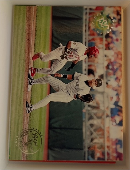 1995 Topps Stadium Club #217 Sandy Alomar — front