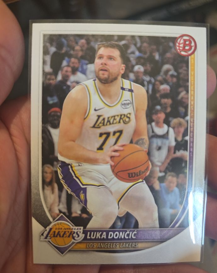 2025-26 Bowman #123 Luka Dončić — front