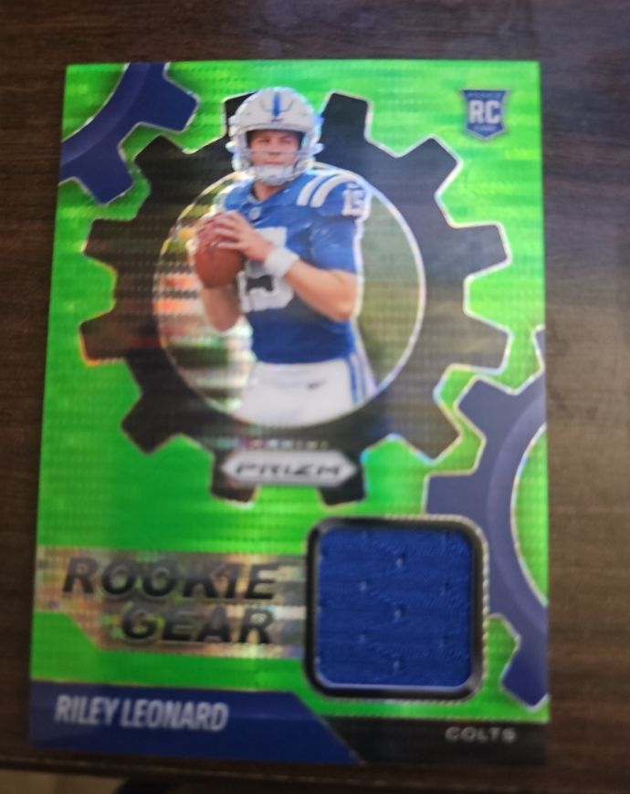 2025 Panini Prizm #RGR-RLD Riley Leonard Rookie Gear Neon Green Pulsar — front