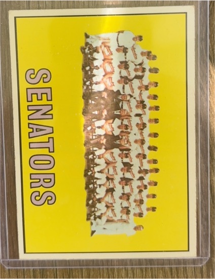 1967 Topps #437 Washington Senators Team — front