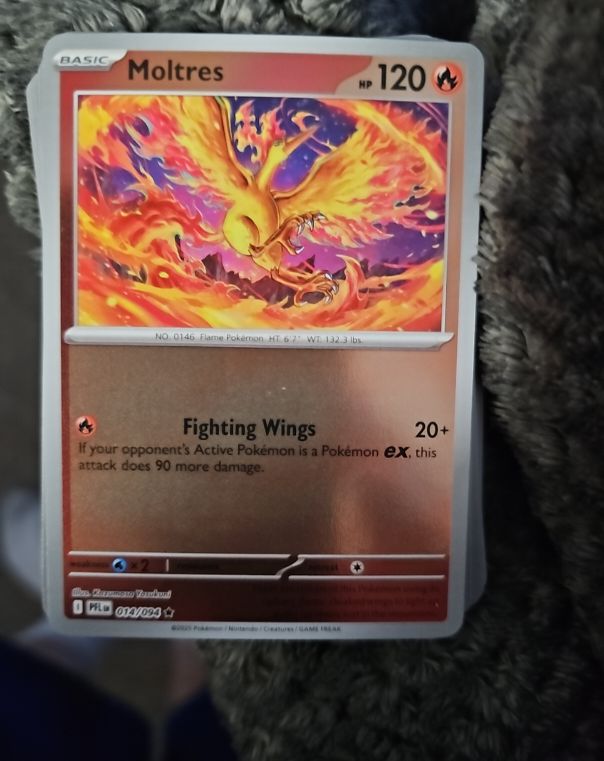 2020 Pokémon Me02: Phantasmal Flames #014 Moltres — front