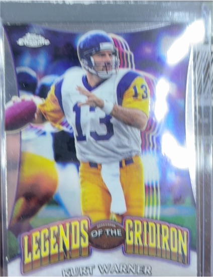 2024 Topps Chrome #LOG-21 Kurt Warner Legends of the Gridiron — front