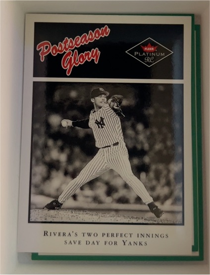 2001 Fleer Platinum #492 Mariano Rivera — front