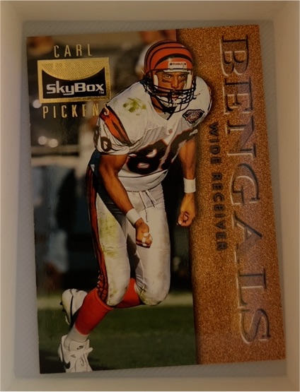 1995 SkyBox Premium #24 Carl Pickens Cincinnati Bengals — front