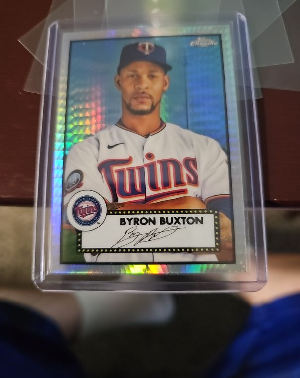 2025 Topps Heritage Chrome #282 Byron Buxton — front