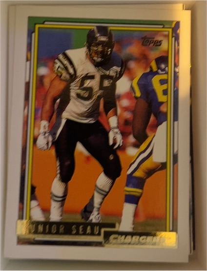 1992 Topps Gold #674 Junior Seau — front