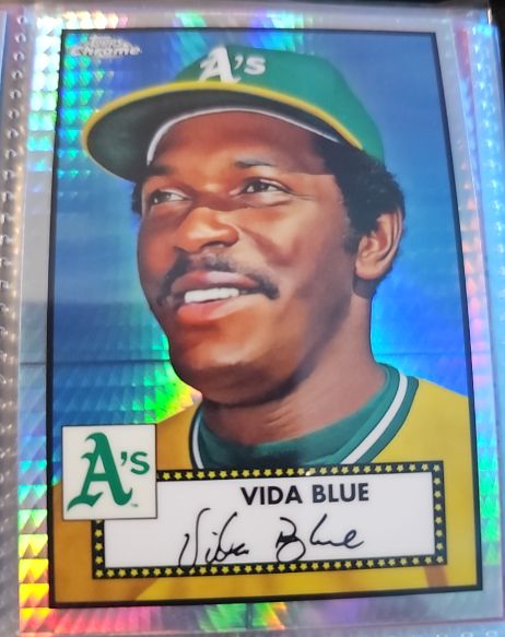 2021 Topps Chrome Platinum Anniversary #552 Vida Blue — front