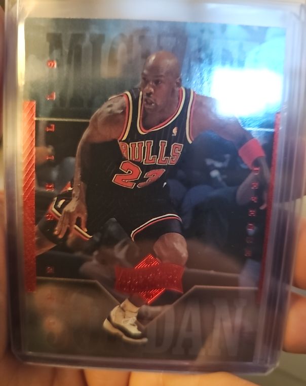 1999 Upper Deck Athlete of the Century #43 Michael Jordan — front