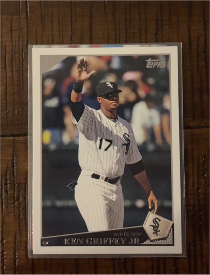 2009 Topps #30 Ken Griffey Jr. — front