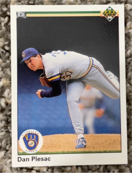 1990 Upper Deck #477 Dan Plesac — front