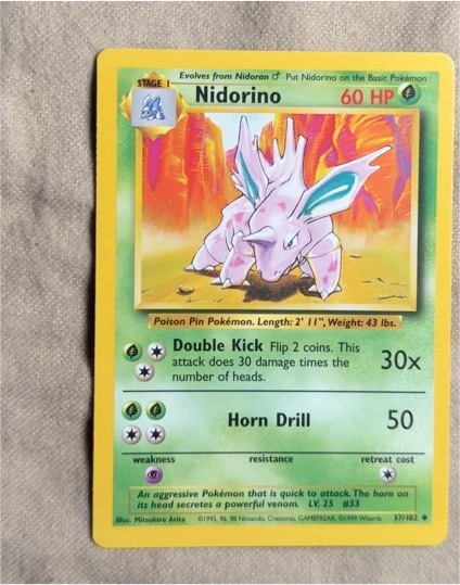 1999 Pokémon Base Set #37 Nidorino — front